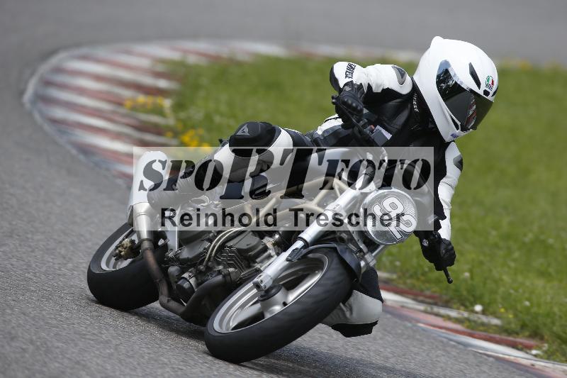 /Archiv-2024/29 12.06.2024 MOTO.CH Track Day ADR/Gruppe blau/92